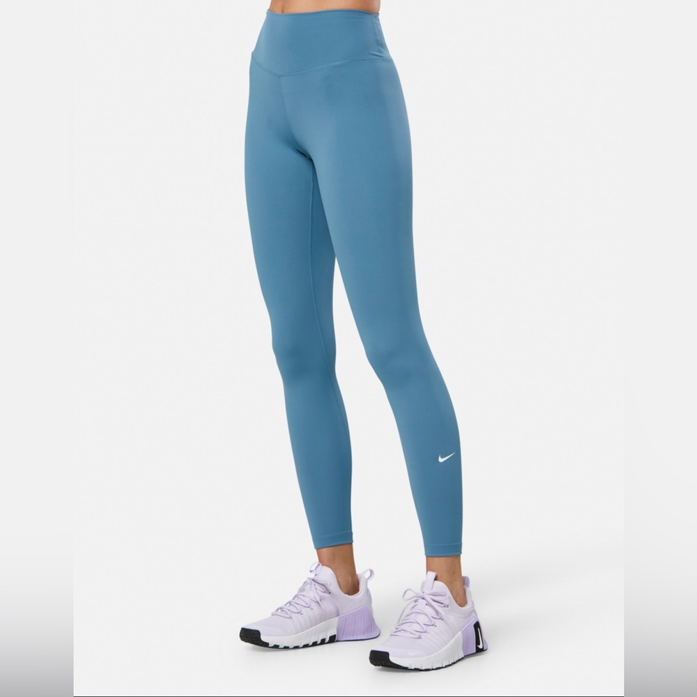 Nike Dri-FIT Blue Leggings 7/8 Length